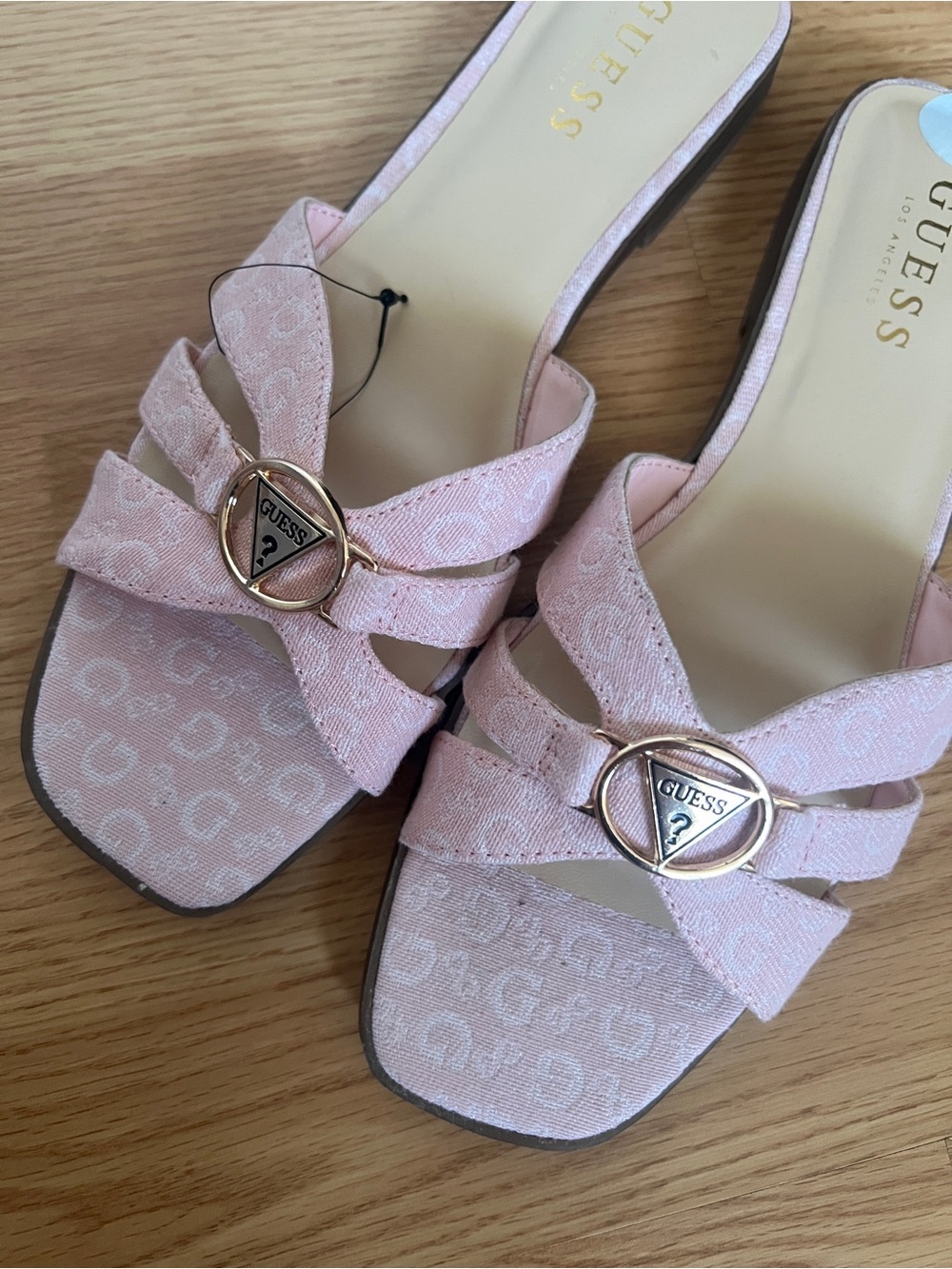 Guess Blush Pink Cross-Strap Slide Sandals with Gold Emblem - Picture 4 of 4